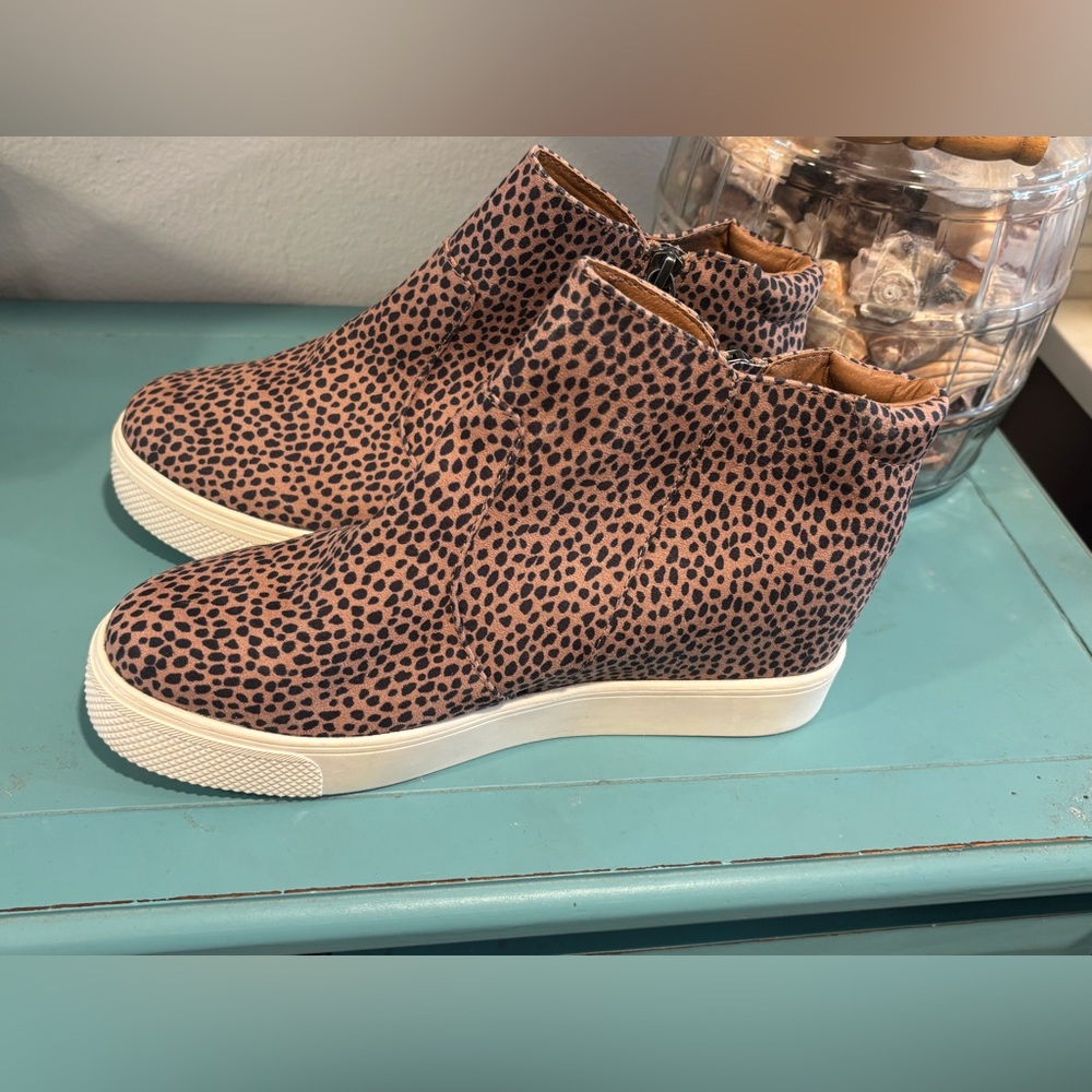 Universal Thread Leopard Print Ankle Booties - image 1